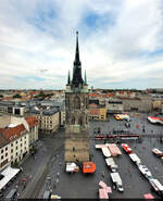 84 Meter hoch ist der Rote Turm auf dem Marktplatz in Halle (Saale).
