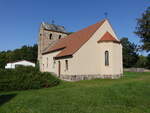 Vienau, evangelische Kirche, erbaut 1868 unter Verwendung des sptromanischen Westturms (13.08.2025)