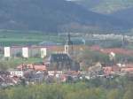 Laucha an der Unstrut - im Frhling - Blick vom Weg in die Weinberge neben Schneiders Grundstck - Aufnahme vom 30.04.2006