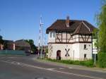 Laucha an der Unstrut - Der Bahnbergang an der Golzener Strae - Foto vom 10.05.2008