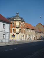 Laucha an der Unstrut - Wohnhuser an der Einmndung der Groen Salzstrae Richtung Markt - Foto vom 27.09.2009  