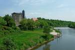 Bad Drrenberg, Blick von der Saalebrcke auf die Sole-Frdertrme und das Saalewehr, Mai 2012