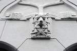 Jugendstil Relief am Burgfried in Flensburg.