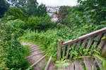 Die Sankt-Jrgen-Treppe in Flensburg verbindet die Sankt-Jrgen-Strae im Tal mit dem Erlenweg im Stadtteil Jrgensby.