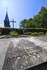 Gedenktafel an der St.-Petri-Kirche in Ladelund (Kreis Nordfriesland).