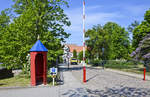 Schilderhaus und Schranke vom dem Schlo Glcksburg (Ostsee).