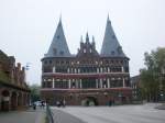 Das Lbecker Holstentor.(24.10.2009)