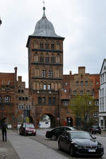 Das sptgotischen Stil errichtete Burgtor ist der nrdliche Zugang zur Altstadt von Lbeck.