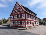 Hinternah, Brandskppshaus,  zweigeschossiges Gebude am Dorfplatz mit Sichtfachwerk, erbaut 1607 (09.05.2021)