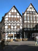 Sanierte Facchwerkhuser am Benediktplatz, nahe Rathaus, in Erfurt.