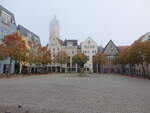 Jena, Huser und Kirchturm der St.