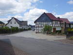 Arenshausen, Fachwerkhuser in der Thomas Mnzer Strae (03.06.2022)