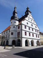 Hildburghausen, Rathaus am Marktplatz, erbaut von 1395 bis 1417, Umbau 1594 (09.05.2021)