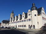 Stadtilm, historisches Rathaus in der Strae der Einheit, erbaut ab 1628 (17.04.2022)