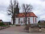 Trusetal, sptbarocke evangelische Dorfkirche in der Karl Marx Strae (15.04.2022)