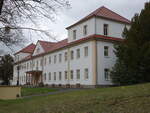 Bad Liebenstein, Wandelhalle und Villa 39 an der Herzog Georg Strae (15.04.2022)