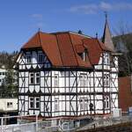 Suhl, Stadtvilla im Fachwerkstil in Bahnhofsnhe,  April 2025