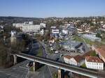Suhl, Blick vom 80m hohen City Hotel auf den nrdlichen Teil der Stadt, April 2025