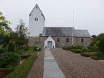 Sondbjerg, evangelische Kirche, romanische Dorfkirche aus Granitquadern, erbaut im 12.
