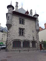 Aurillac, Maison Consulaire in der Rue du Monastiere, erbaut im 16.