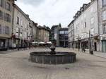 Aurillac, alter Brunnen am Place de Hotel de Ville in der Altstadt (21.07.2018)