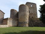 Chateau in Semur-en-Brionnais mit mchtigen rechteckigen Turm (22.09.2016)