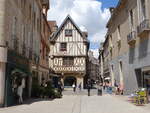 Dijon, Fachwerkhaus in der Rue Verrerie (01.07.2022)