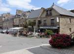 Am Marktplatz von Jugon-les-Lacs (13.07.2015)