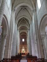 Saint-Aignan, Mittelschiff der St.