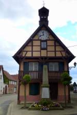 Avolsheim im Unterelsa, die Stadtwache aus dem 19.Jahrhundert, Mai 2013