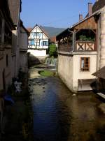 Andlau, Huser an der Rue de Marechal Joffre (04.10.2014)