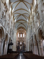 Mouzon, Mittelschiff der Kirche Notre Dame (16.05.2016)