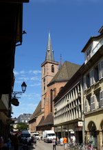 Straßburg, Blick durch die Große Straße (Grand Rue) zur Kirche St.Peter, Juli 2016