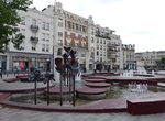 Douai, Brunnen am Place des Armes (15.05.2016)