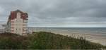 Einen Blick auf Bray-Dunes, am 21.08.2010  Ganz weit hinten kommt noch leicht die Industriestadt Dunkerque zum Vorschein.