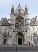 Dnkirchen, Saint Eloi Kirche, sptgotische fnfschiffige Hallenkirche aus dem 16.