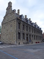 Bergues, Mont-de-Piete, Pfandleihaus, erbaut von 1629 bis 1633 (14.05.2016)