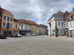 Aire-sur-la-Lys, Huser am Grand Place (14.05.2016)