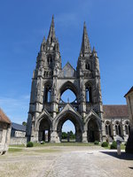 Soissons, Fassade der Abteikirche Saint-Jean-des-Vignes, erbaut im 13.