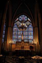 Das Innere von Notre Dame de Paris, 14.03.09