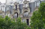 Die franzsischen Baumeister und Architekten Francois und Jules Mansart haben die nach ihnen benannten Mansardendcher in Paris populr gemacht.