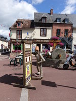 Cambremer, Cafe am Place de la Mairie (12.07.2016)