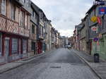 Pont-l’veque, Huser in Rue Saint-Michel (14.07.2016)