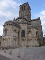 Chauvigny, Kirche Saint-Pierre, romanische Klosterkirche aus grauem Stein, erbaut im 11.