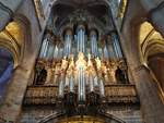 Rodez, Orgelempore in der Kathedrale Notre-Dame, erbaut 1628 durch den Orgelbauer Antoine Vernholles (31.07.2018)
