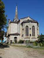 Villandraut, neugotische Kirche Saint-Martin, erbaut von 1850 bis 1860 (25.07.2018)