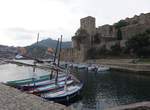 Collioure, Chteau Royal, eine von Vauban gebaute Knigsburg, die das Hafenbecken Port d’Amont vom Port d’Avall trennt (30.09.2017)