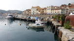 Port Vendres, Huser und Boote am Hafen Quai de la Sante (30.09.2017)