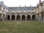 Lucon, Kreuzgang der Kathedrale, erbaut im 16.