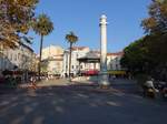 Antibes, historische Sule am Place Nationale (27.09.2017)